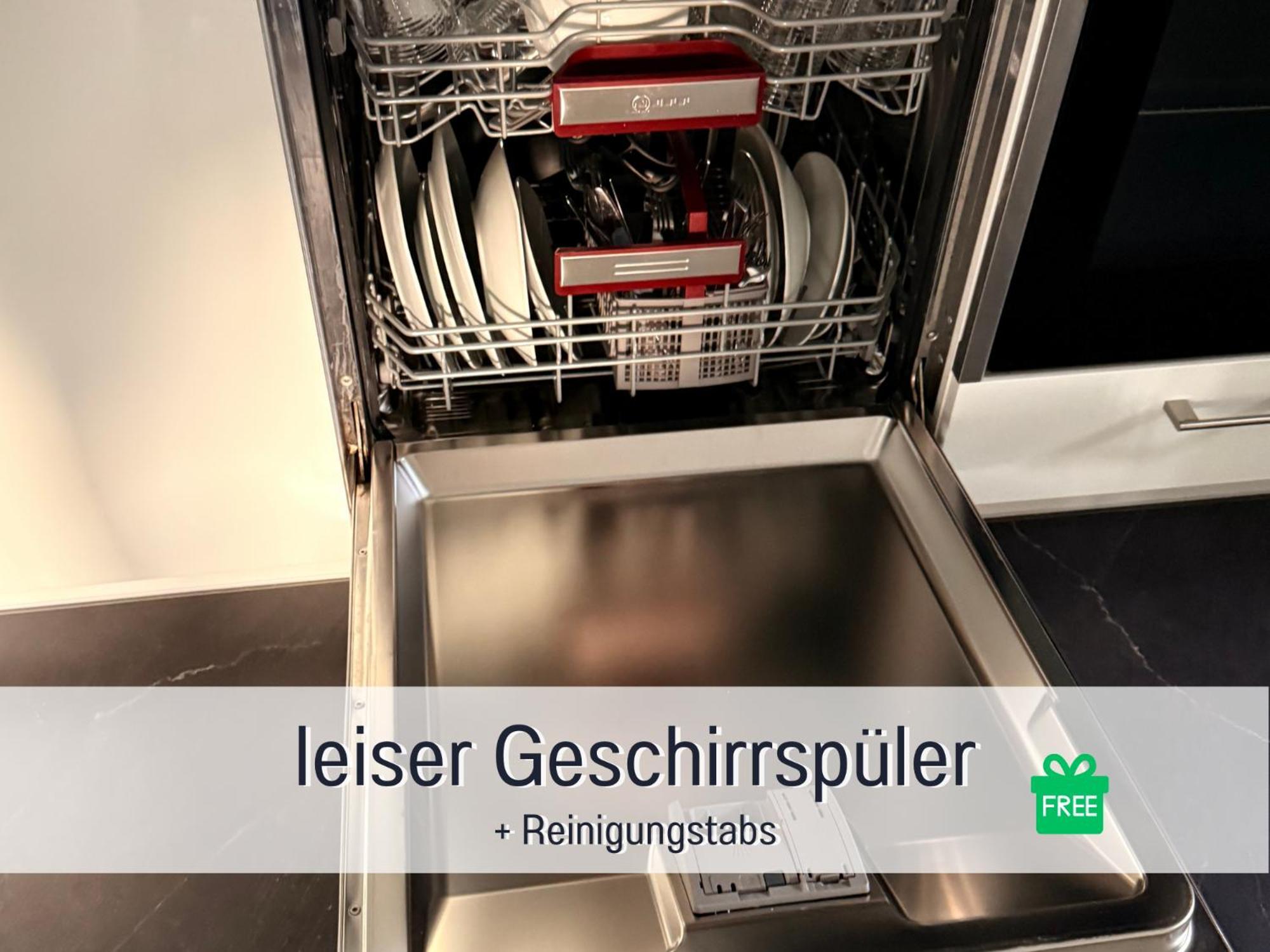 Sonnenterrasse - 3 Schlafzimmer, Whirlpool & Alpenblick - Perfekt Fuer Romantik Oder Familienurlaub Mit Kind , Hund Willkommen By Ferienwohnenamsee - Uberlingen Bagian luar foto